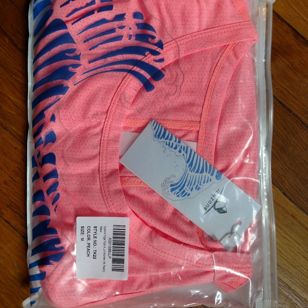 ๐ผ Yoga Tank ๐ผ - Picture 5 of 6